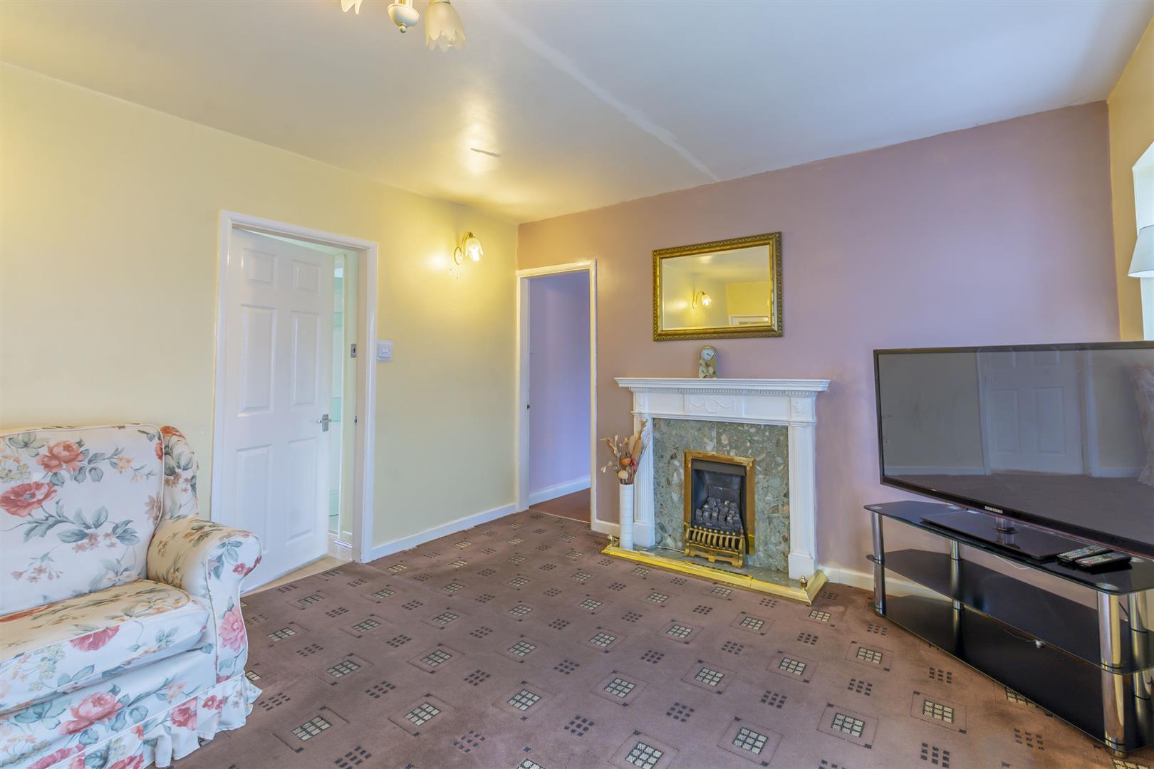 Derby Road, Bramcote, Nottingham Robert Ellis Estate Agents